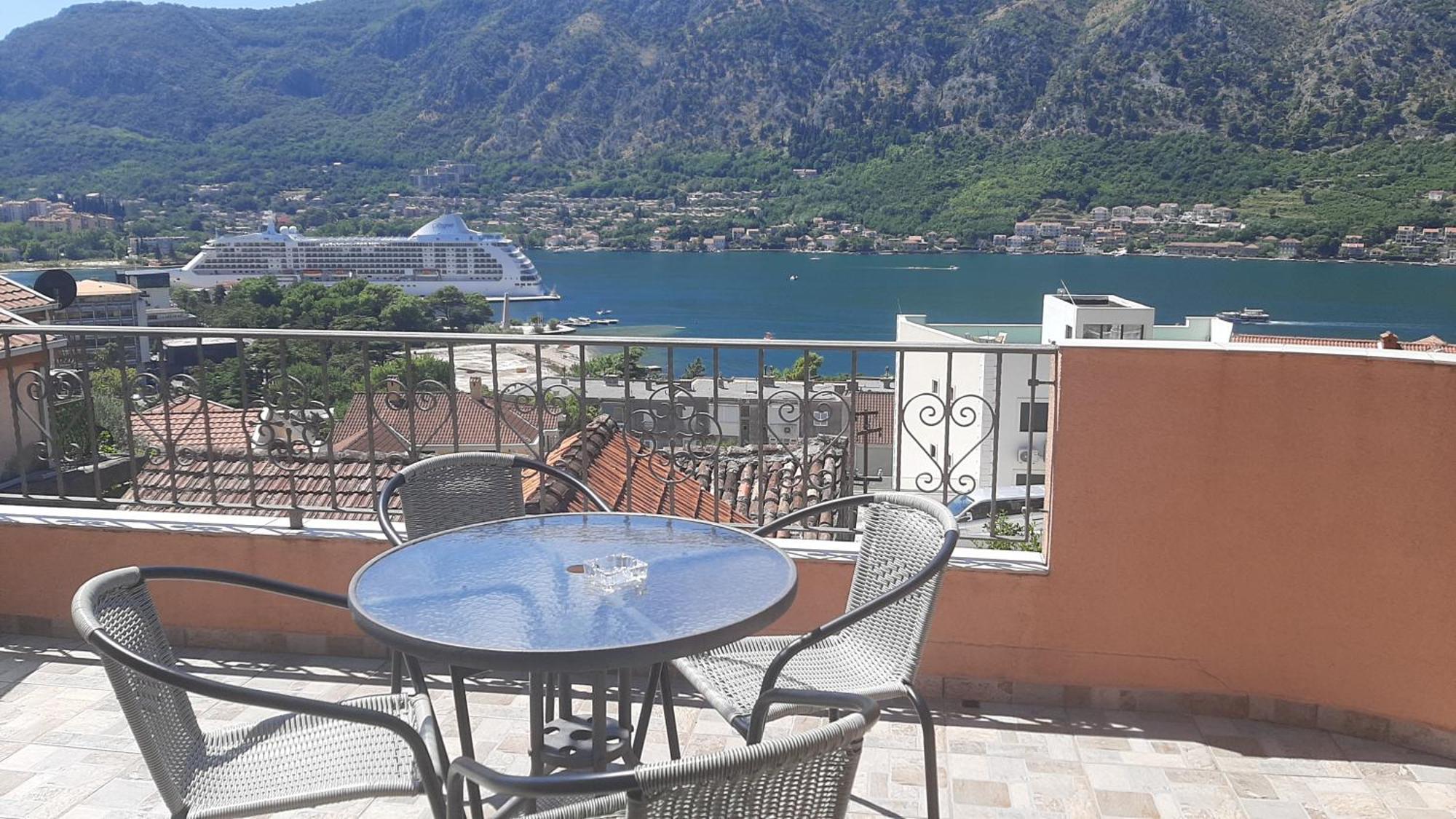 Apartments Krivokapic Kotor Buitenkant foto